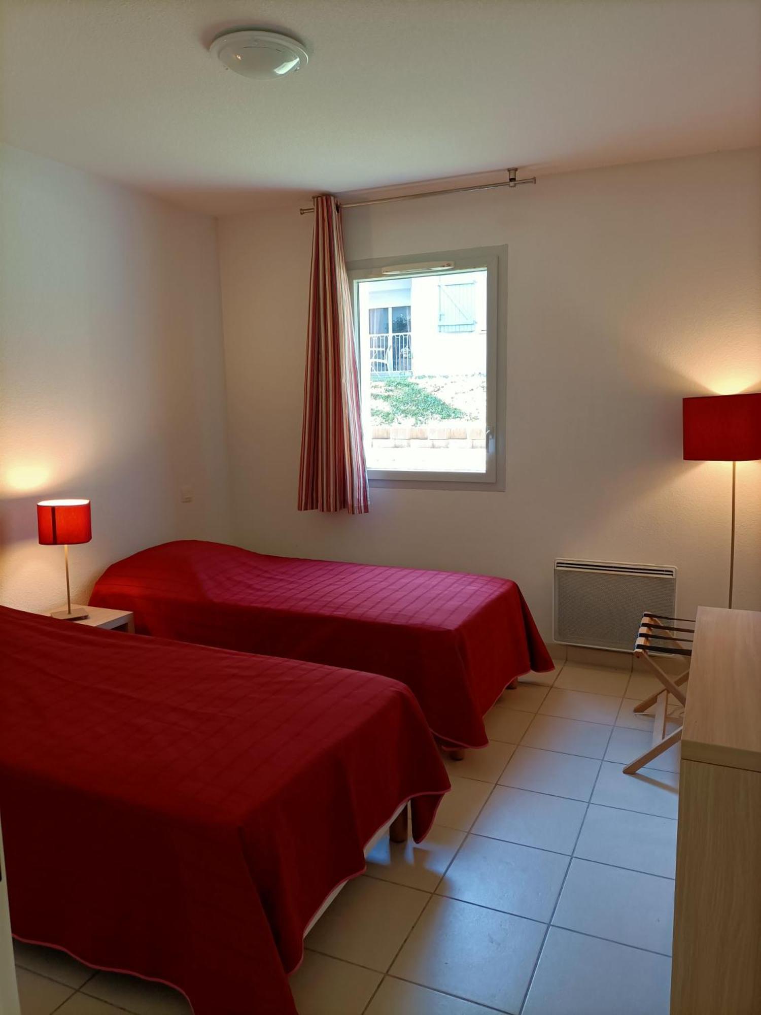 Residence De La Source By Euclenima Salies-de-Bearn Room photo