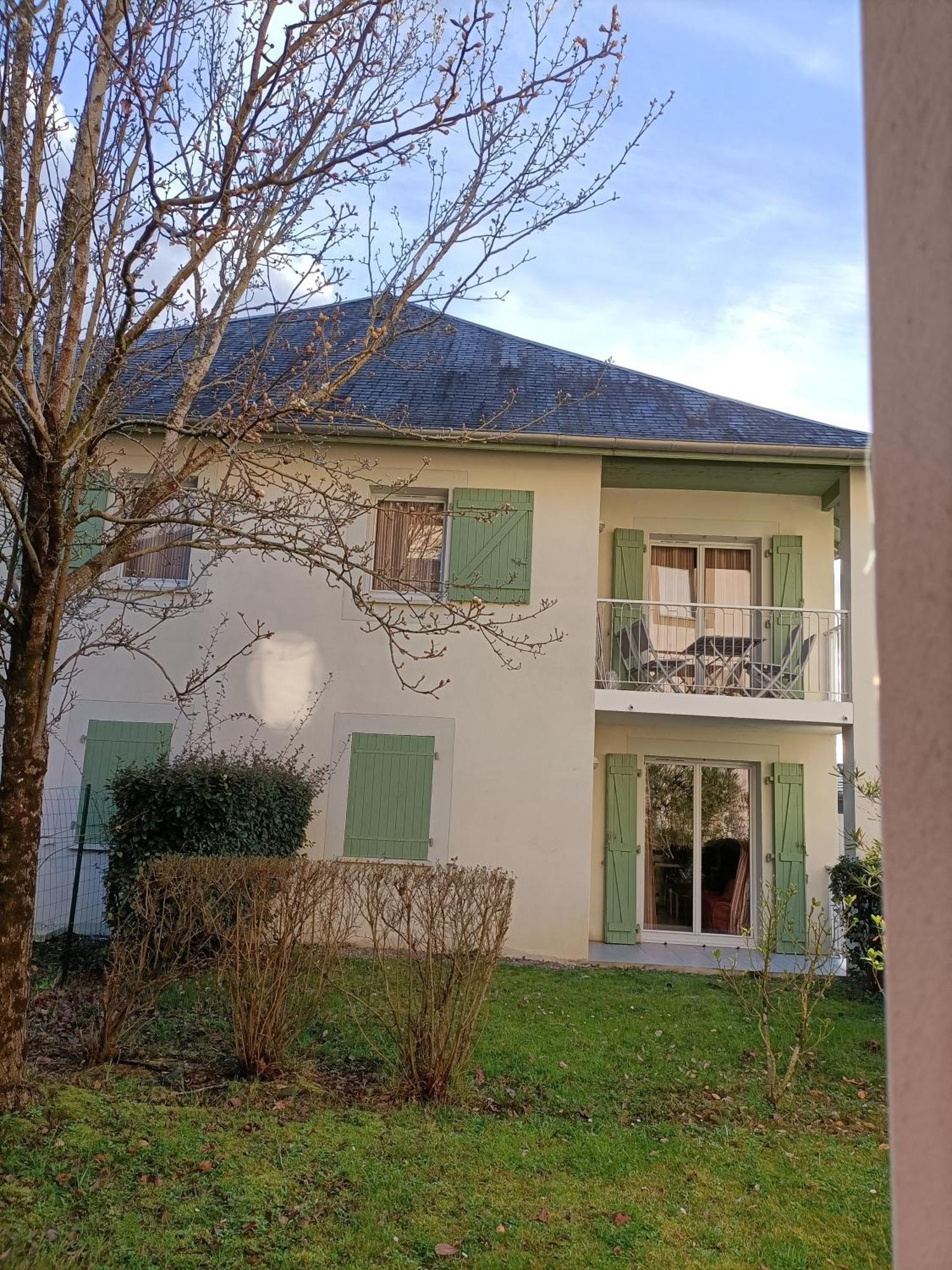 Residence De La Source By Euclenima Salies-de-Bearn Room photo